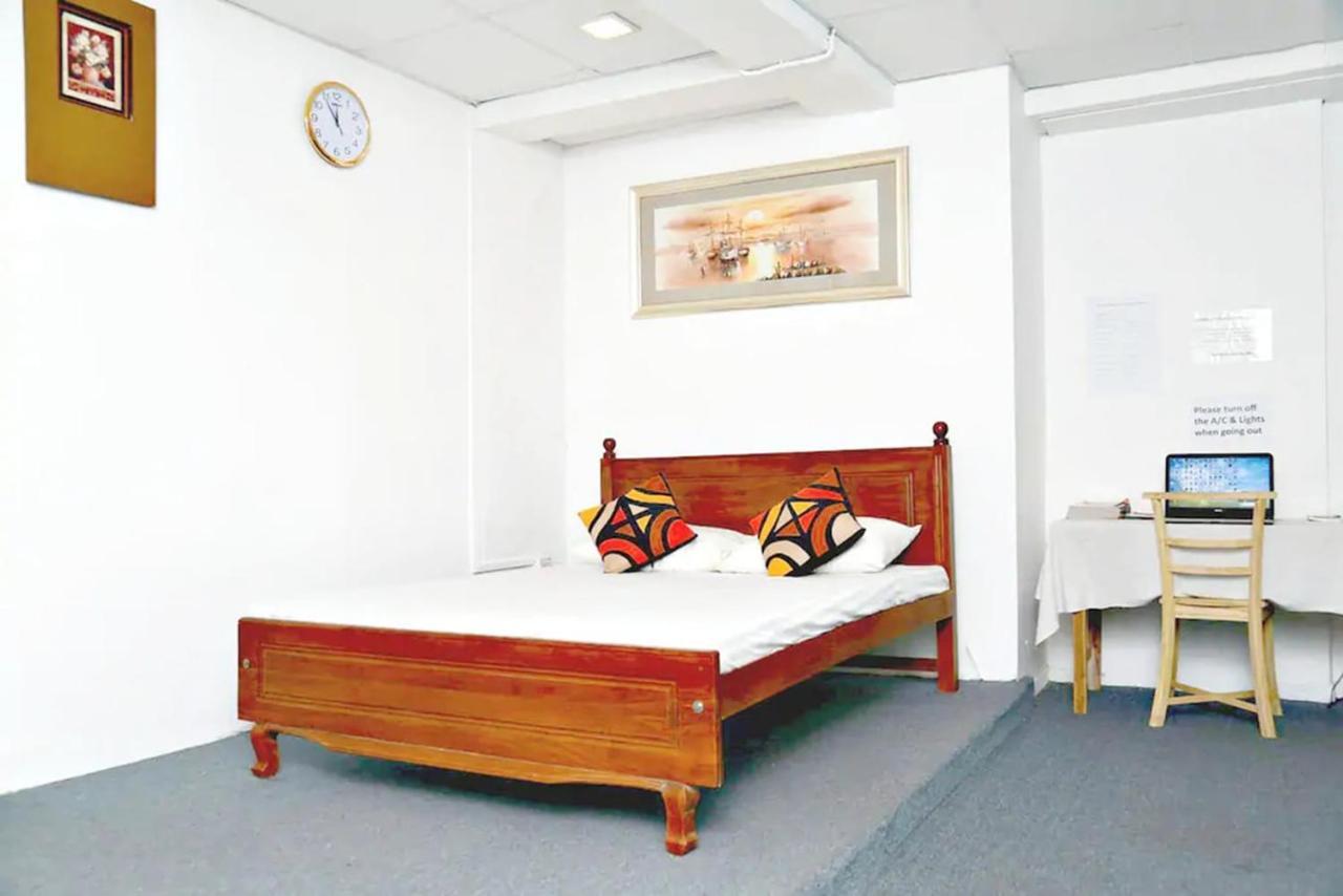 The Beehive Colombo Hotel Buitenkant foto